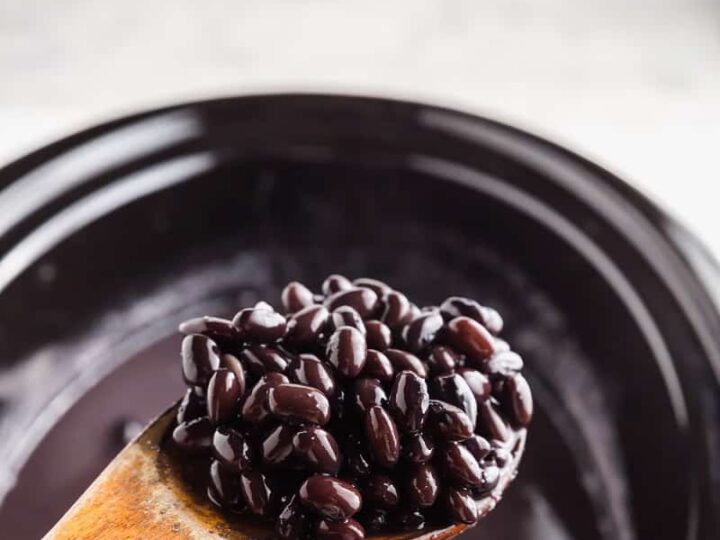 How to cook black beans in the crock pot - crock pot black beans